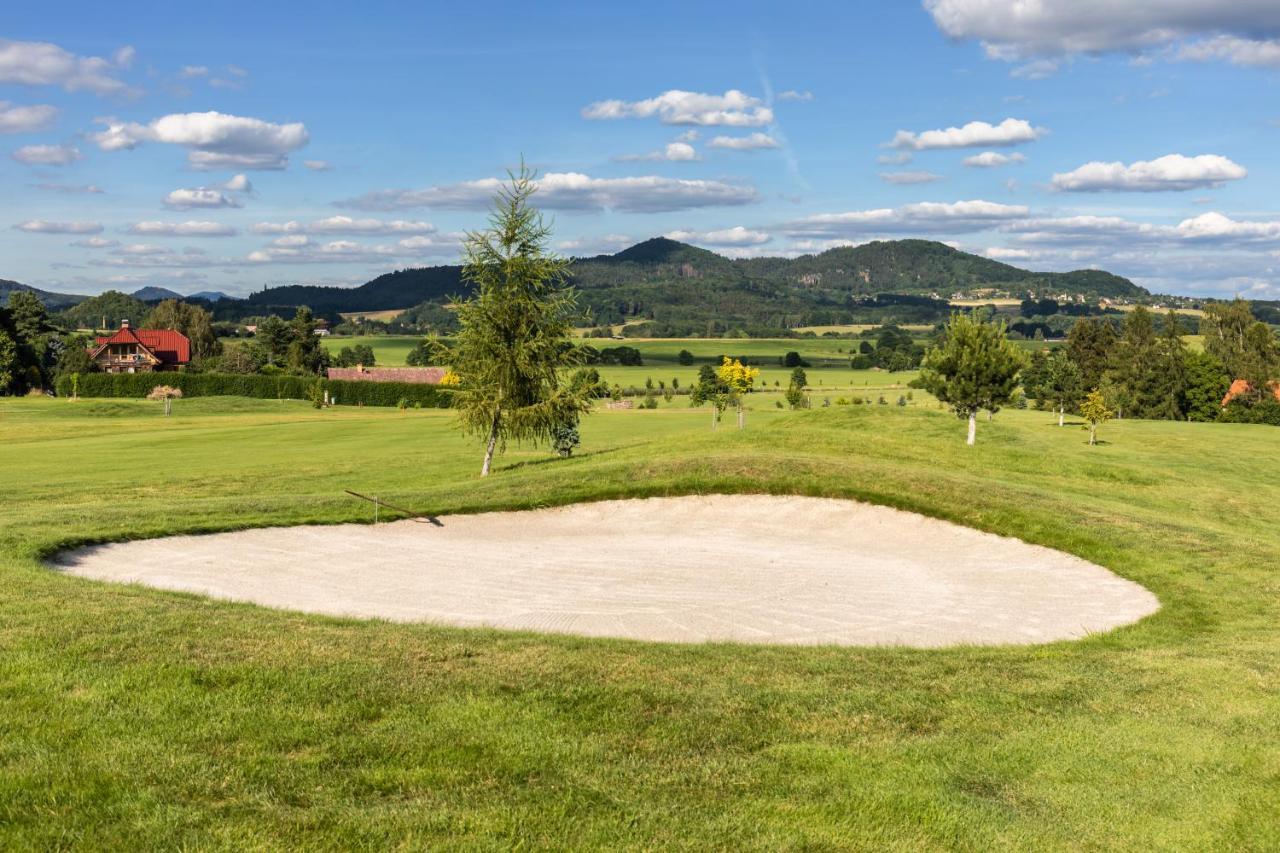 Golf Resort Ceska Lipa Nový Bor 外观 照片
